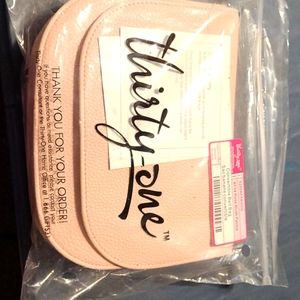 Thirty One Rose Blush Pebble Convertable Belt Bag